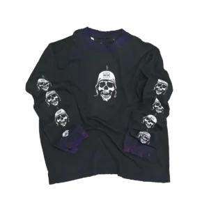 Pin Helmut Tee